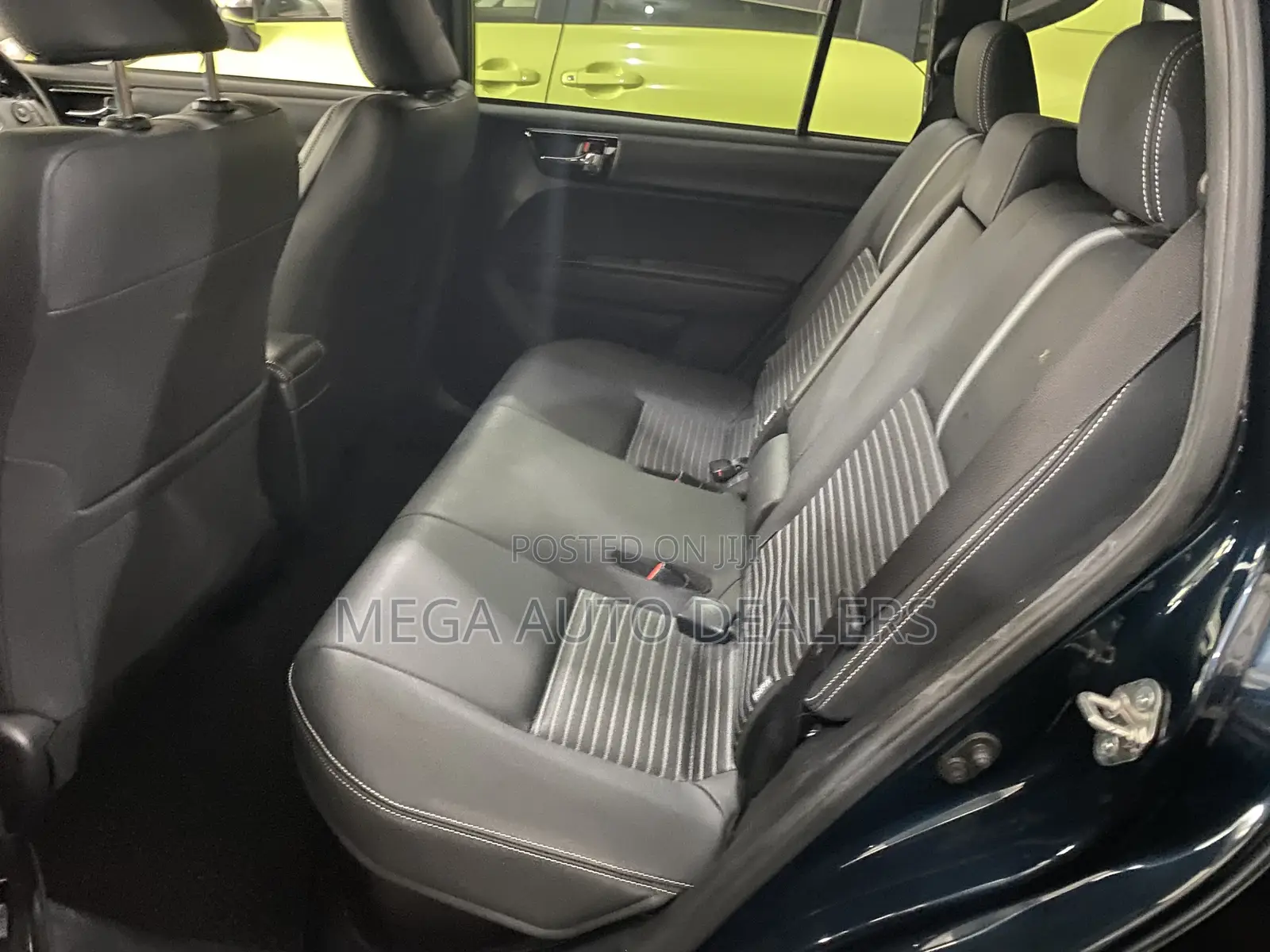 Toyota Corolla Fielder 2018 Blue