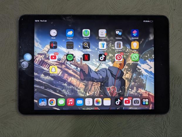Apple iPad mini 5 64 GB Gray - thumbnail 2