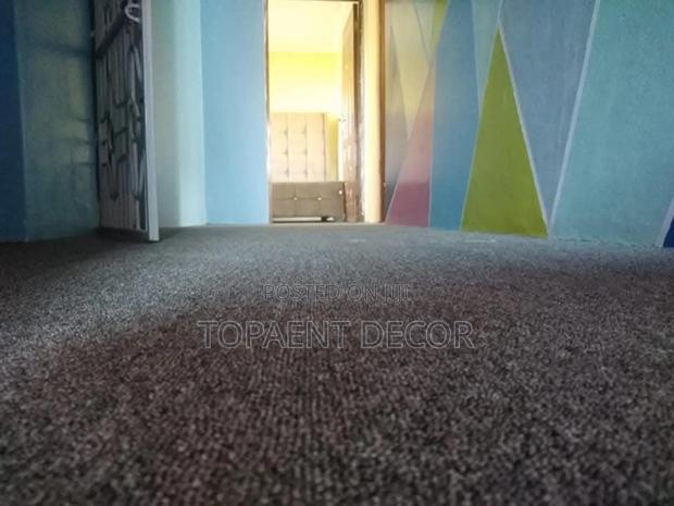 Durable And Tuffed Quality Grey Delta 4mm Wall To Wallcarpet - main view