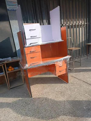 1m Elegant Wooden Lockable Office Desk Xd4w