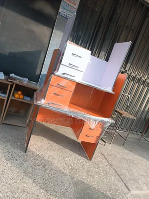 0.9m Modern Office Desk With Storage Vw2k