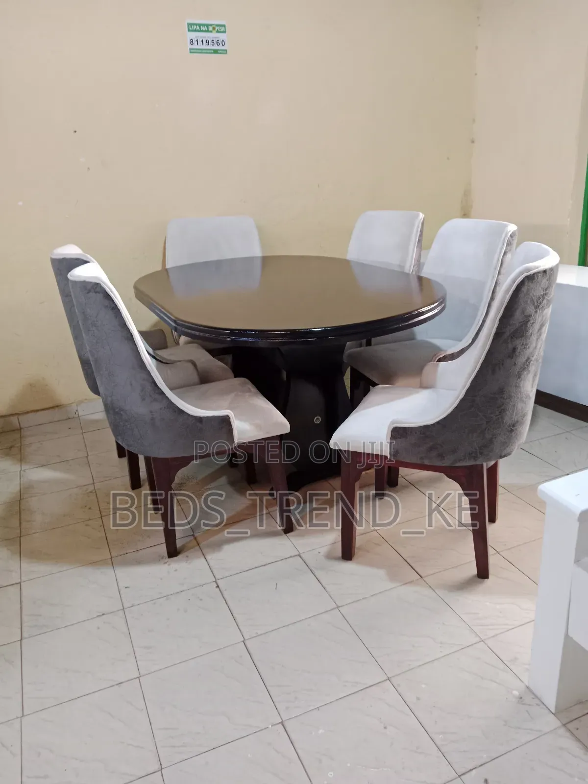 Modern Table With 6 Seats