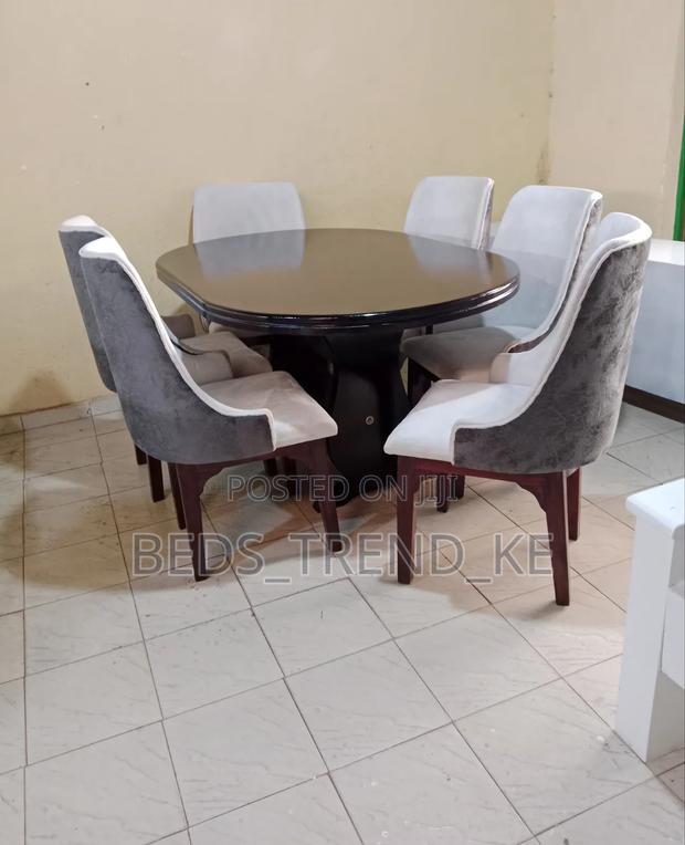 Modern Table With 6 Seats - thumbnail 5