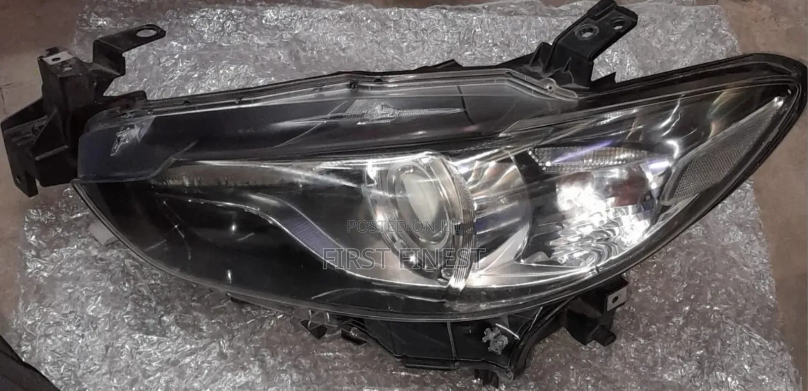 Mazda Atenza 2014 Xenon Headlights