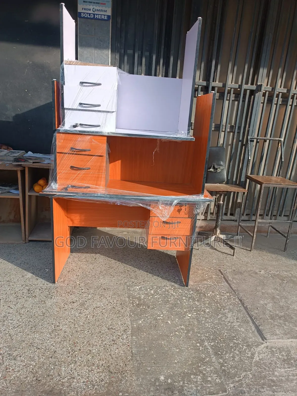 0.9m Modern Quality Walnut Office Desk Jvf4