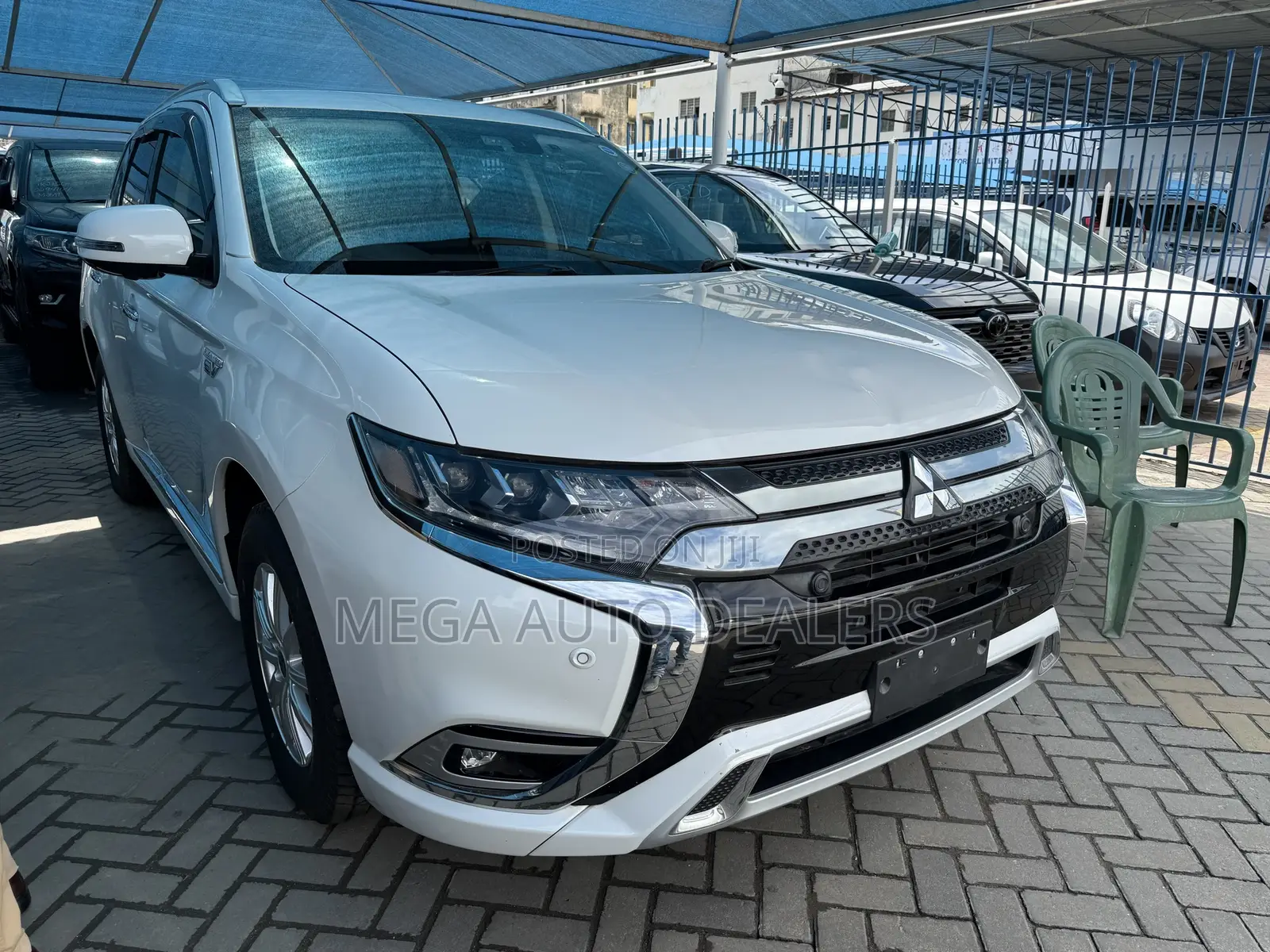 Mitsubishi Outlander 2.0 PHEV AWD 2018 White