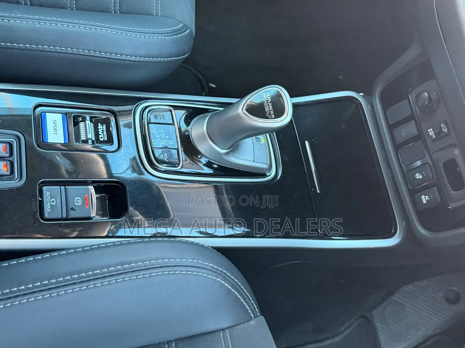 Mitsubishi Outlander 2.0 PHEV AWD 2018 White