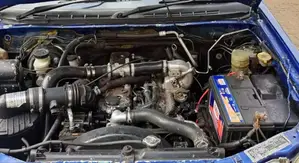 Isuzu D-MAX 2013 Blue
