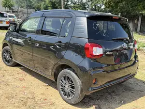 Toyota Passo 1.0 FWD 2019 Black