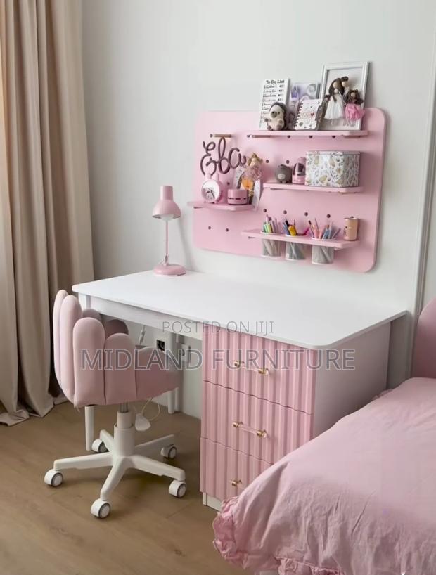 Kids Reading / Home Study Desk - main view