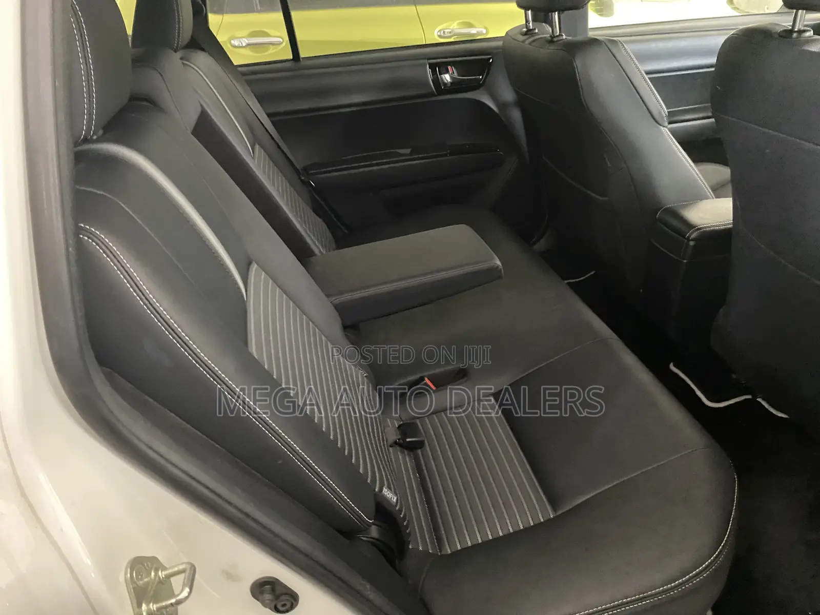Toyota Corolla Fielder 2018 White