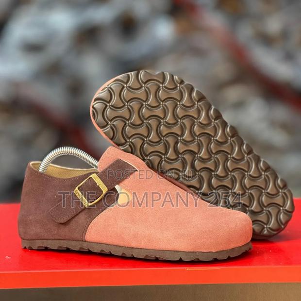 Quality Made Sued Leather Crogs Brick Storm Sneakers Shoes