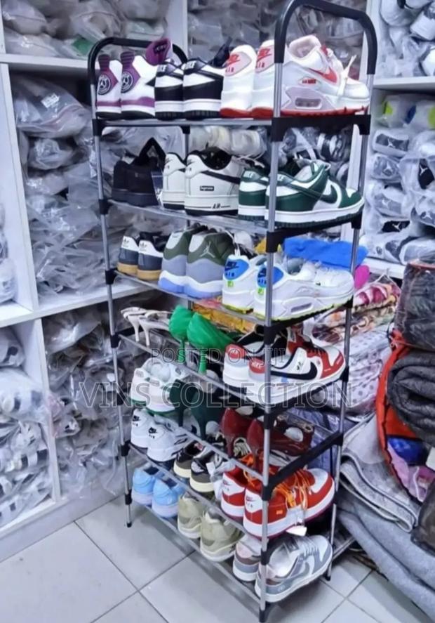 21 Pairs Shoe Rack - main view