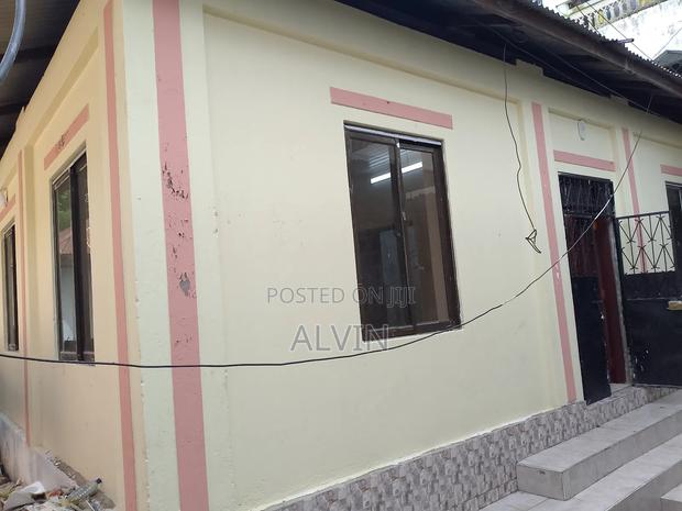 3bdrm House in Bondeni for rent - main view