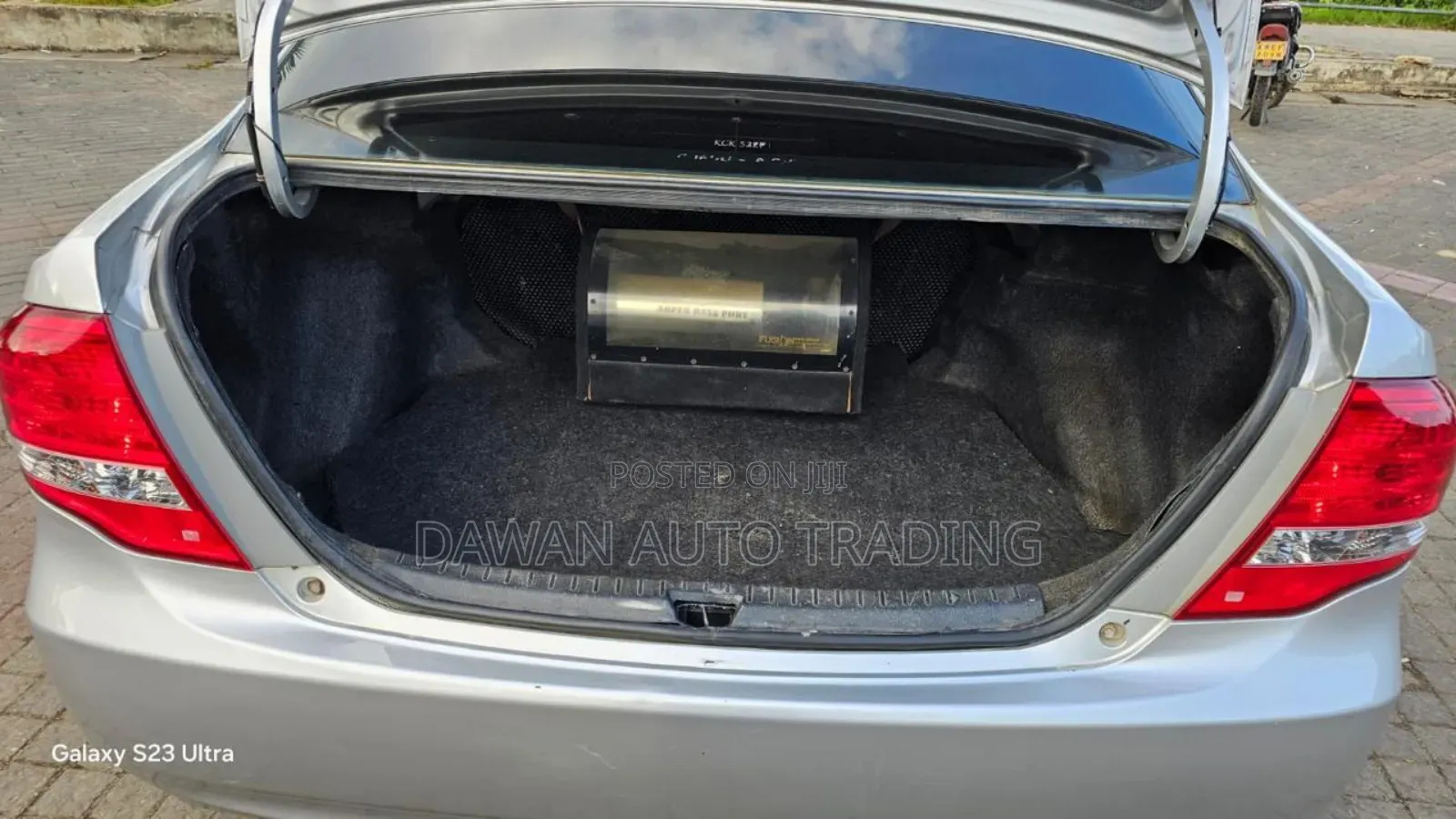 Toyota Axio 2011 Silver
