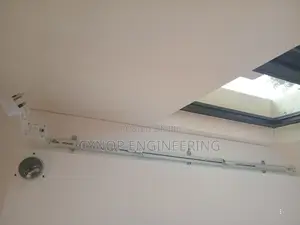 Effortless Automated Curtain Rails