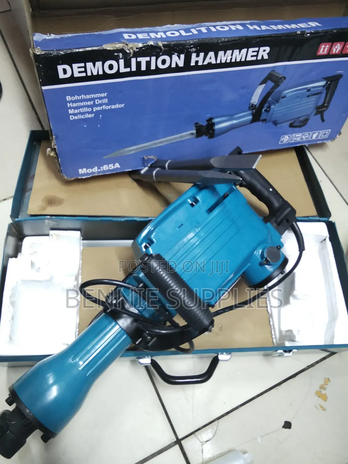 2600watts Makita Demolisher Hammer Drill