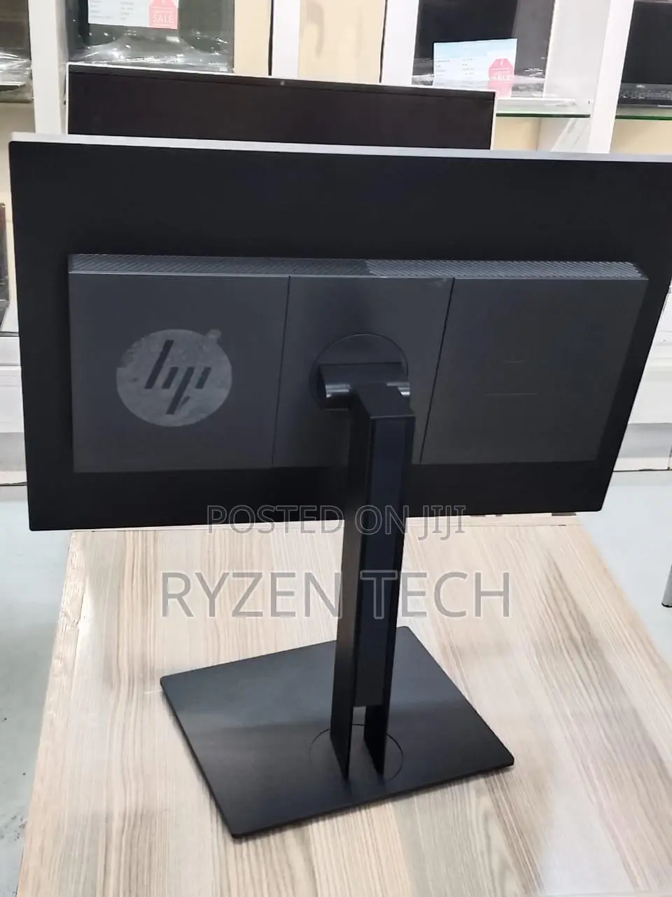 Hp Z Series 24" Edge to Egde Monitor