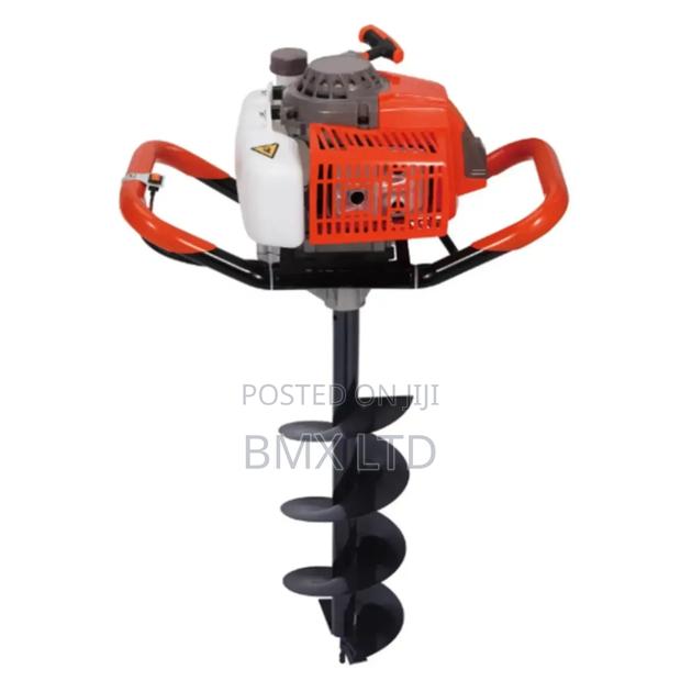 Multi Use Earth Auger With Petrol Engine and Bit Kit