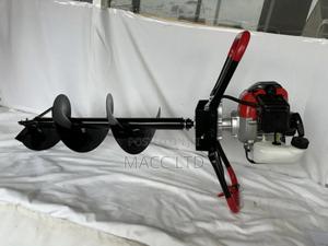Petrol Powered Earth Drill With Sharp and Durable Blades - main view