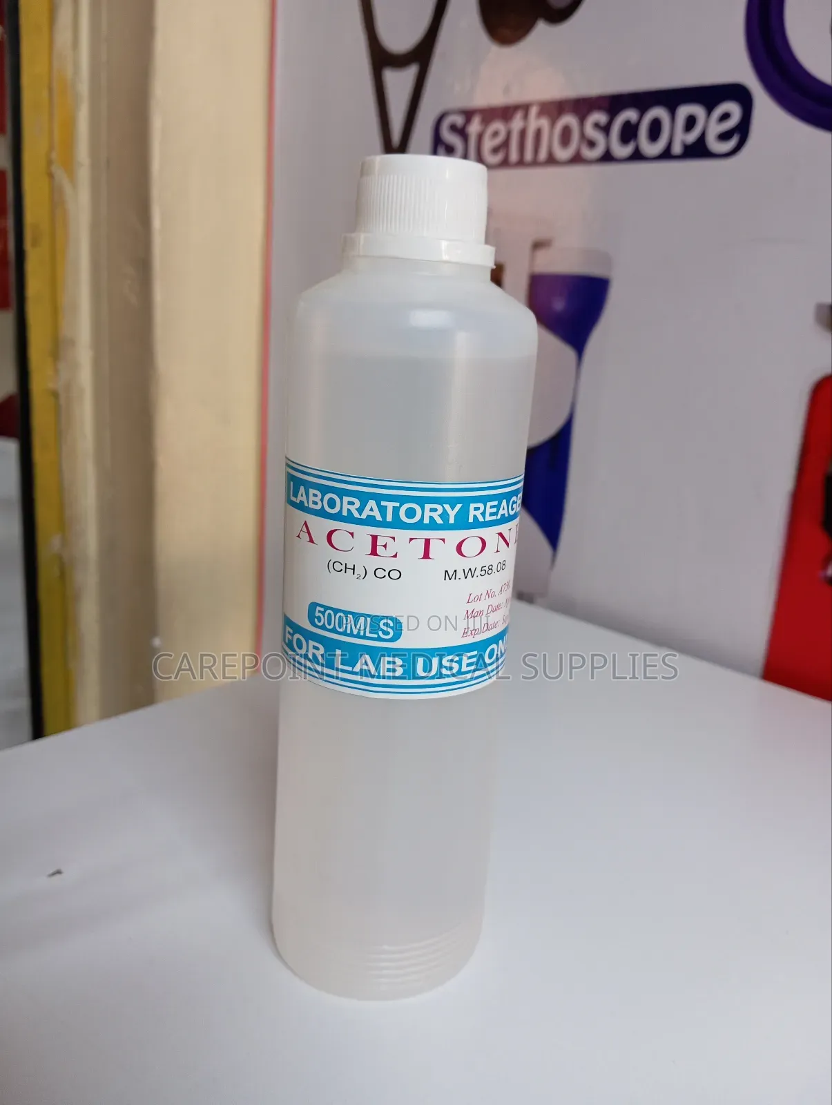 Laboratory Acetone