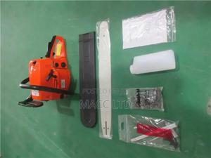 Commercial Gas Chainsaw With Chain Brake System - main view