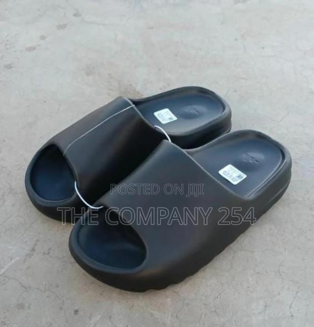 Quality Casual Unisex Plain Opens Yeezy Slide Shoes - thumbnail 4