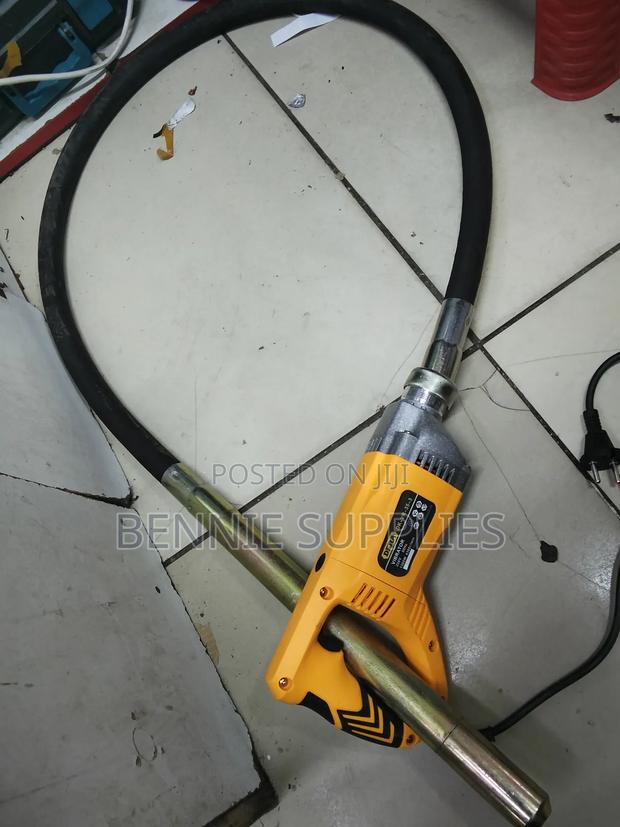 Dera Electric Vibrator / 1200watts Electric Vibrator