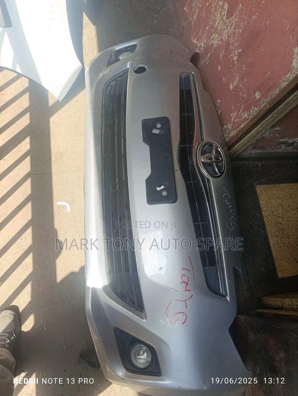 Toyota Ractis 2012 Front Bumper Clean 