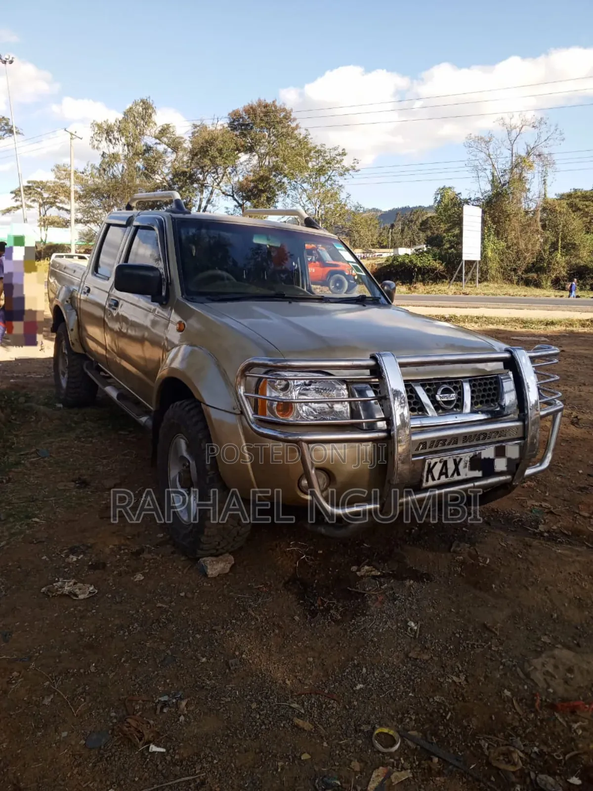 Nissan Navara 1999 Gold