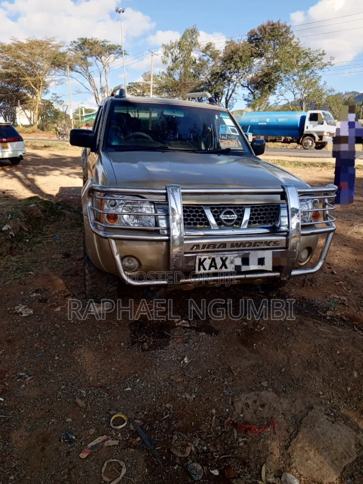 Nissan Navara 1999 Gold