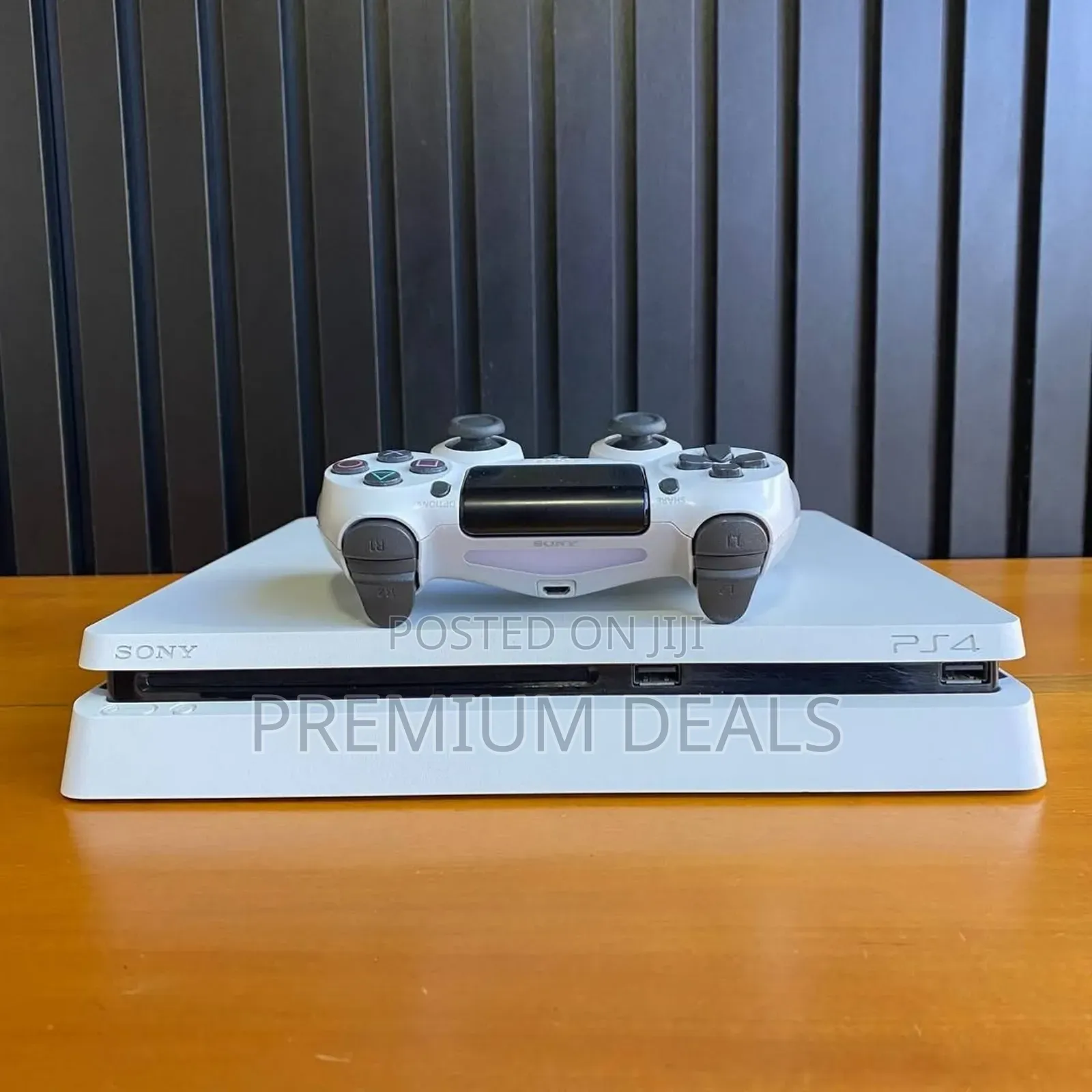White Ps4 Slim With 10games Plus Original Controllers.