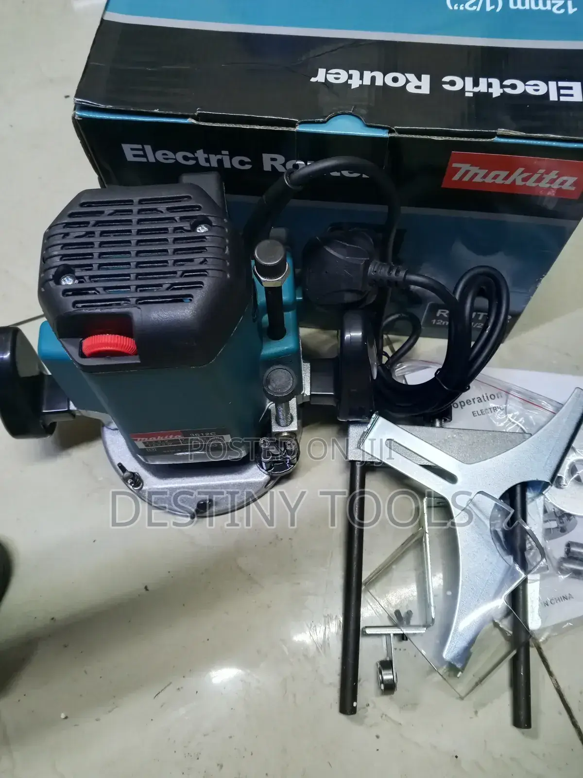 Makita Electric Router Machine