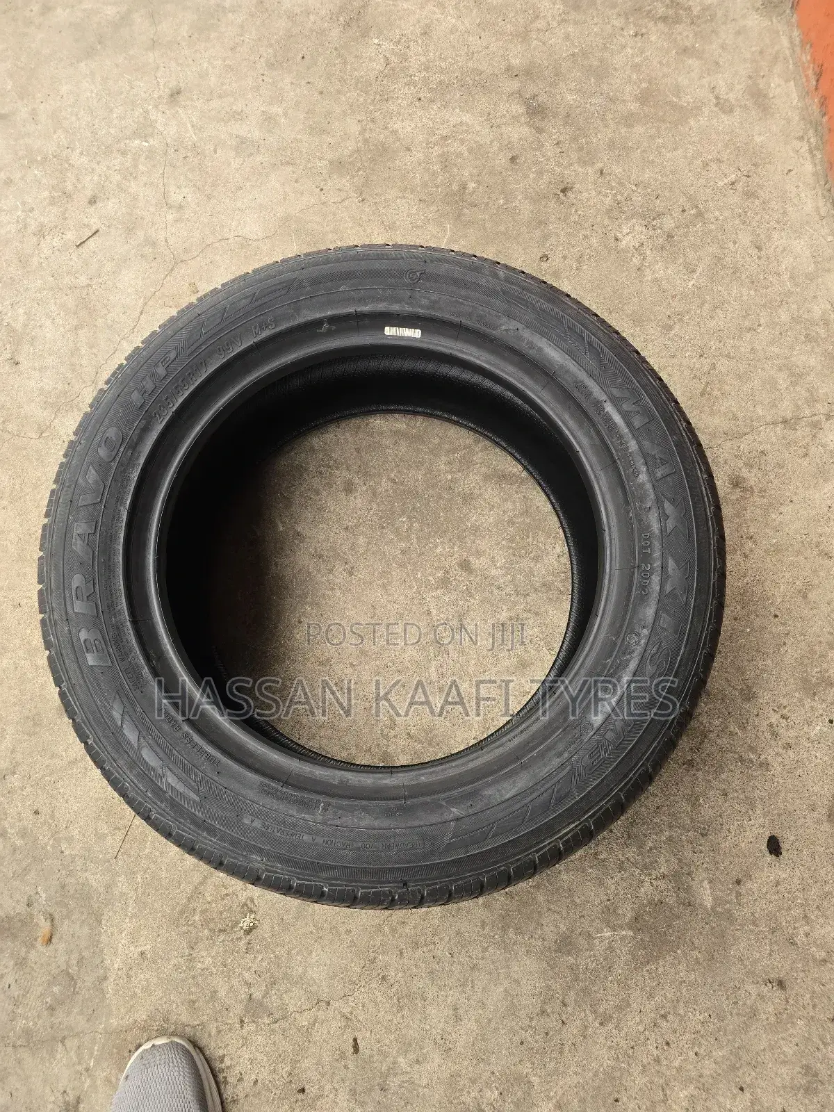 235/55r17 Maxxis Bravo Hpm3 Madein Thailand