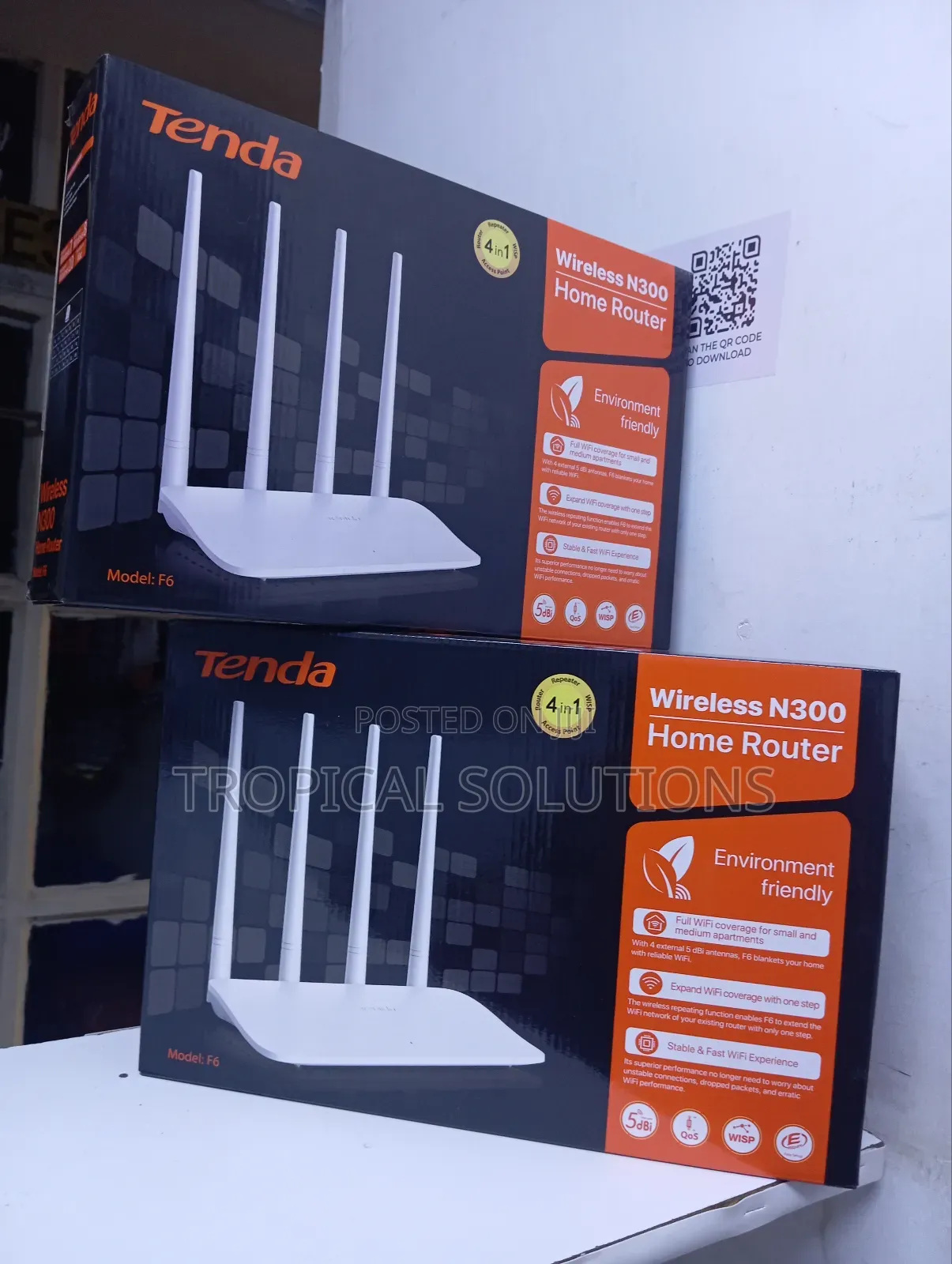 Tenda F6 Router 4 Antennae// Tenda F6 Router