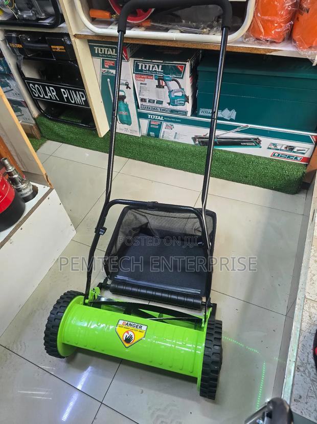 16" Domestic Grass Trimmer Lawnmower - thumbnail 2