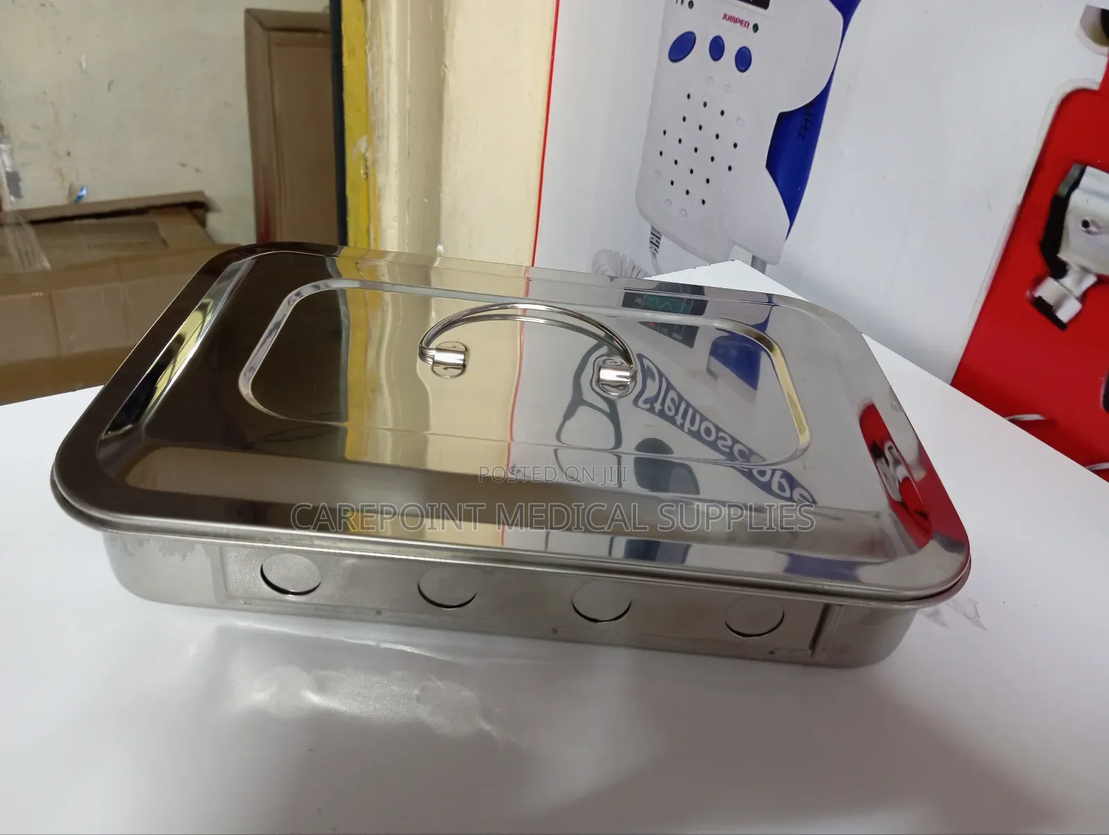 Medical Emergency Tray.