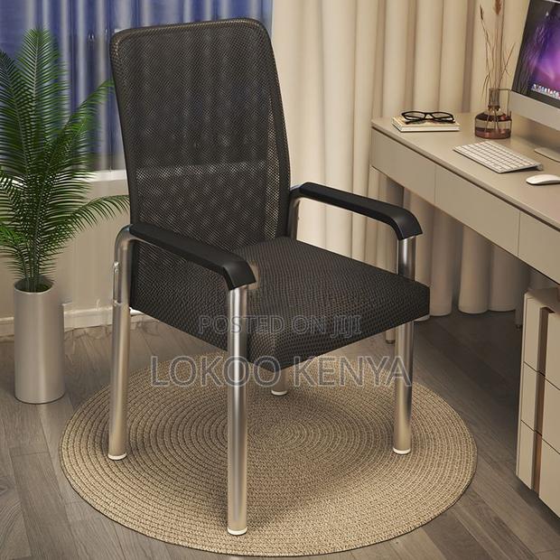 Office Chair : Small Office Meeting Chair