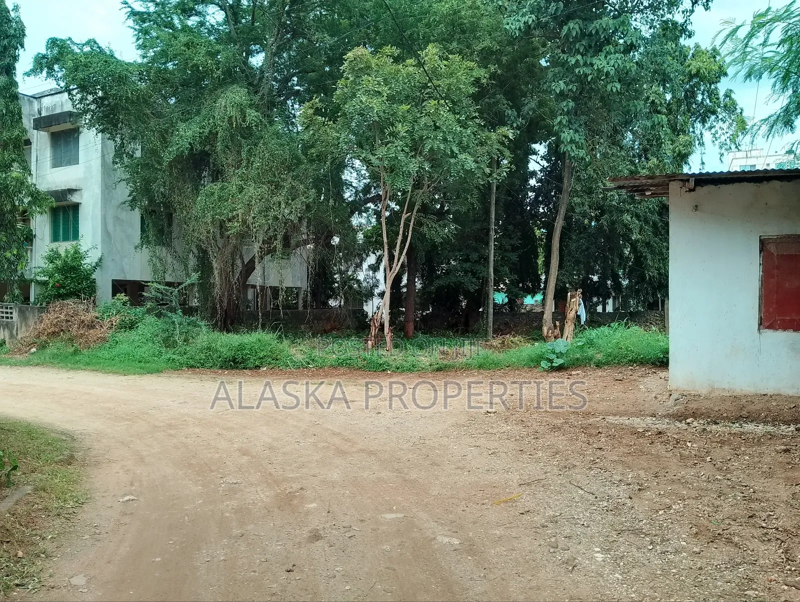 1/8 Acre Prime Plot for Sale in Beach Road Gichaga Estate