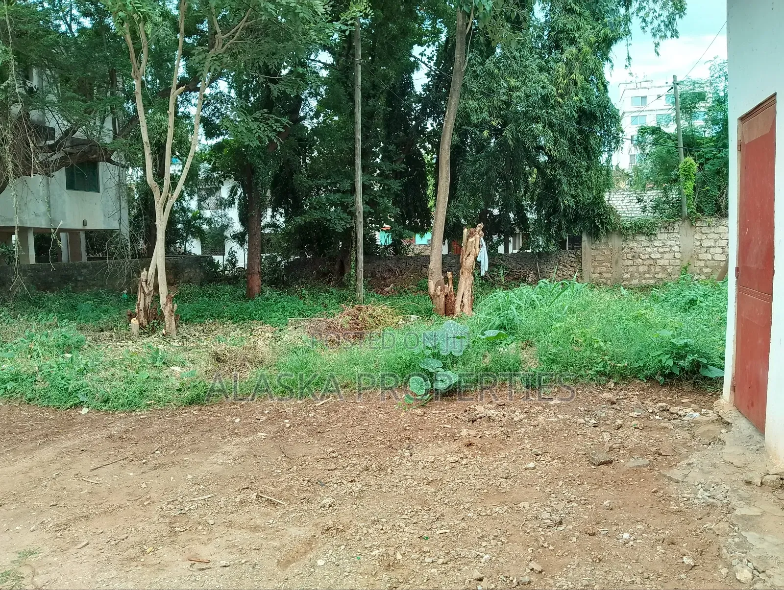 1/8 Acre Prime Plot for Sale in Beach Road Gichaga Estate