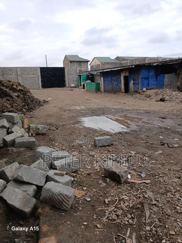 Embakasi Plot to Let 6000sqft - main view