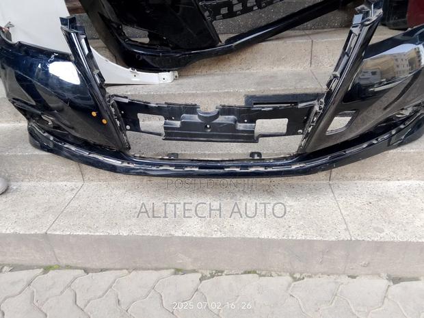 Front Bumper Toyota Crown 2018