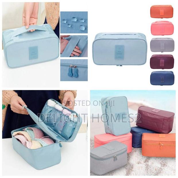 Travel Make Up Mini Bag Organizer - thumbnail 3
