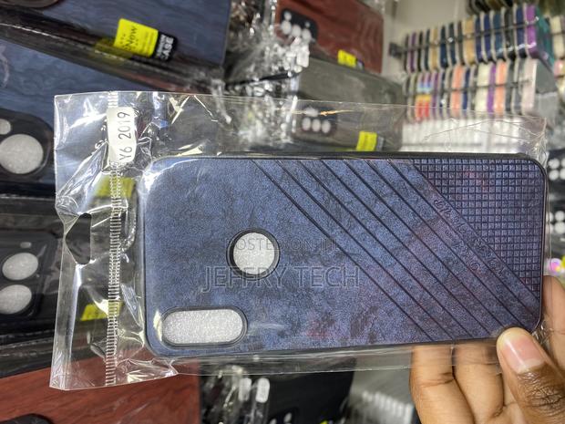 Craftech Leather Cover Case for Huawei Y6 Prime 2019 - main view