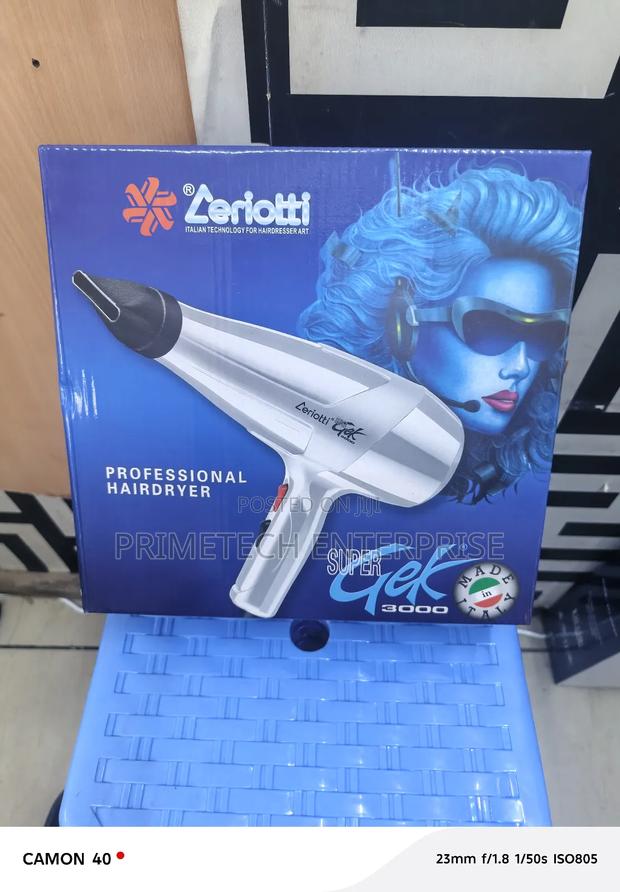 Zeriotti Blow Dryer 3000watts - main view