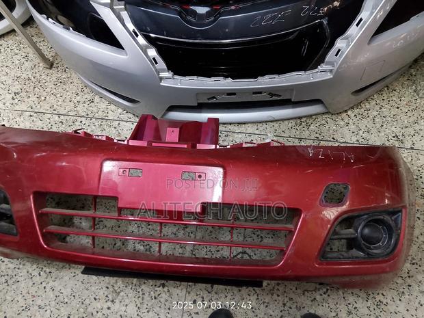 Front Bumper Nissan Tiida - thumbnail 2