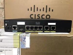 Cisco C921-4p Gigabit Ethernet Security Router (With Switch - thumbnail 2