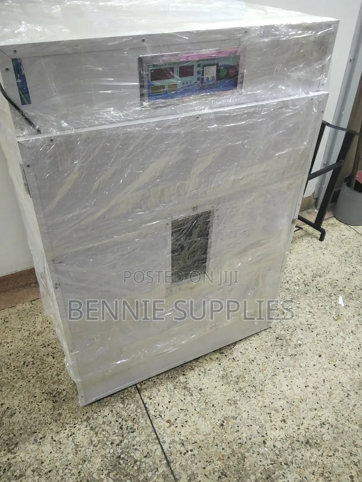 1056 Commercial Egg Incubators / Affordable Egg Incubator