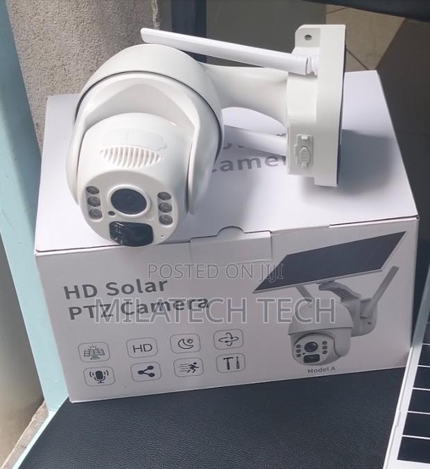 Brand New 4g Solar Powered PTZ Camera Solar 4g