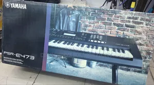Yamaha PSR-E473 Keyboard